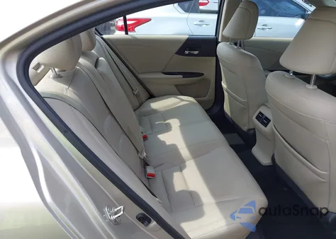 2015 Honda Accord Exl z USA, uszkodzony, nr VIN 1HGCR2F82FA030696